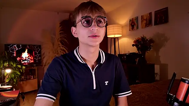 Snapshot of Mr_evan1 chatting on 09-21-25, 02:51 Mr evan1 online show from 09-21-25, 02:51