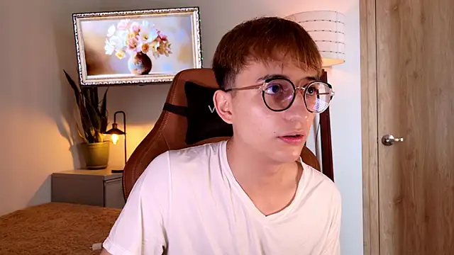 Mr evan1 online show from 11-13-25, 03:55