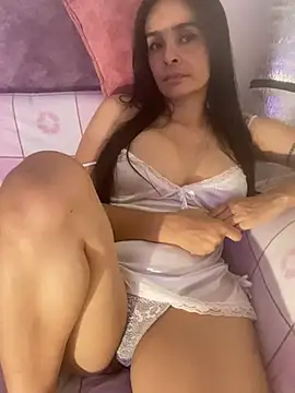 Snapshot of Alishak chatting on 03-20-25, 02:29 Alishak online show from 03-20-25, 02:29