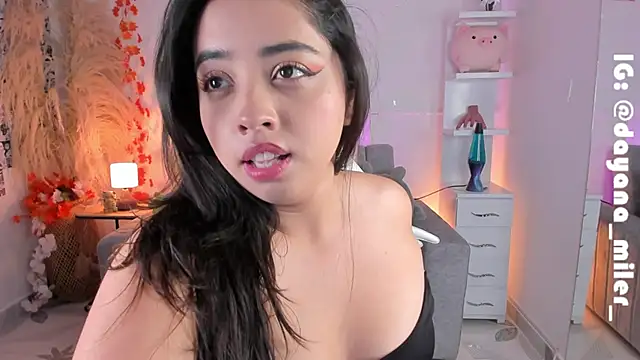  dayana miler online show from 01-06-25, 01:31