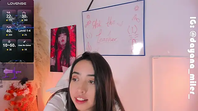  dayana miler online show from 01-22-25, 04:34