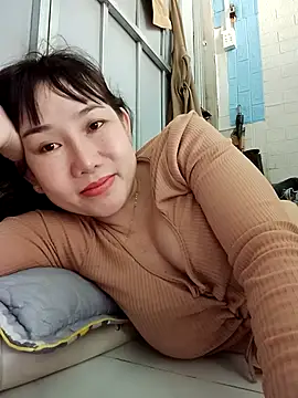 Snapshot of Ana_love2000 chatting on 10-10-25, 02:54 Ana love2000 online show from 10-10-25, 02:54