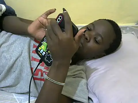 hey its andreana online show from 01-27-25, 07:56