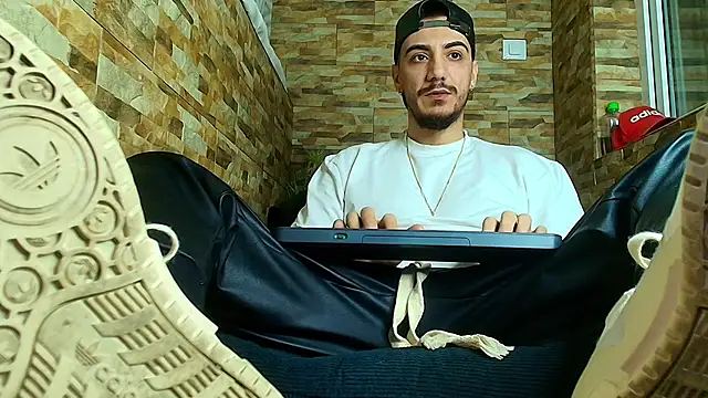 AndrewBanner online show from 01-24-25, 04:37