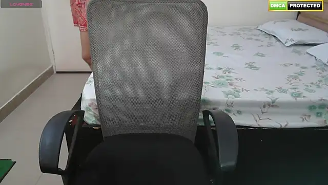 Annu-Darling online show from 01-15-25, 07:26