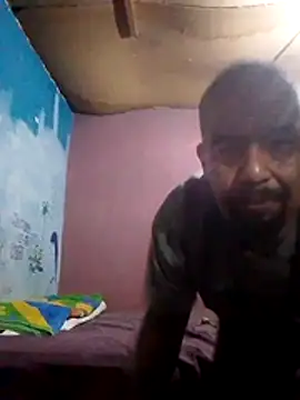 ElMasChingonMX online show from 11-06-25, 02:01