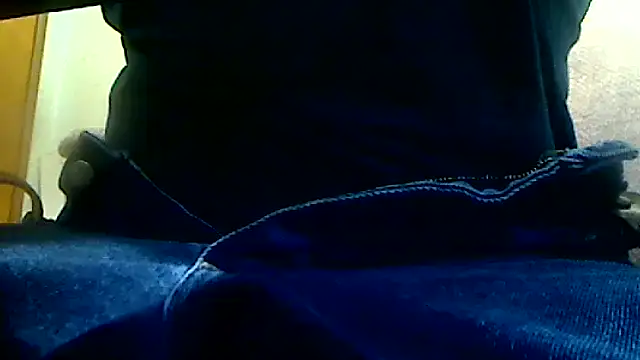 Snapshot of markluvskitty chatting on 09-16-25, 01:12 markluvskitty online show from 09-16-25, 01:12