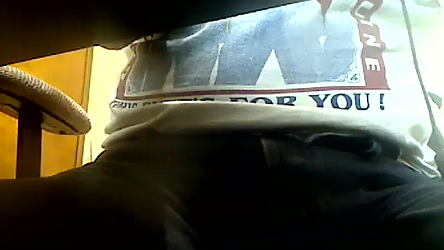 Snapshot of markluvskitty chatting on 10-09-25, 06:39 markluvskitty online show from 10-09-25, 06:39