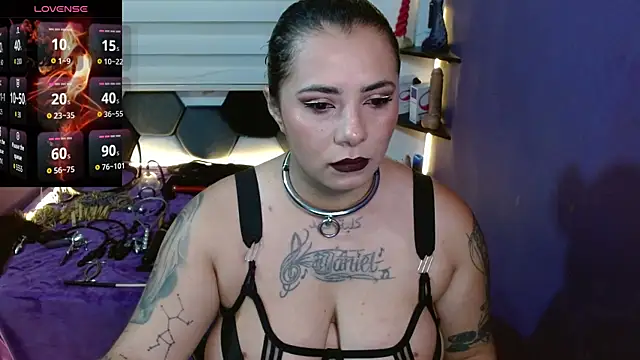 Alexa Slavehot777 online show from 10-15-25, 12:44
