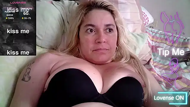 Izury Blondee online show from 11-28-25, 09:50