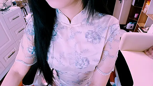 Snapshot of Lee_Mi chatting on 02-17-26, 03:51 Lee Mi online show from 02-17-26, 03:51