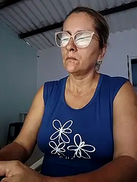 Snapshot of deisy_summers47x chatting on 02-24-25, 01:10 deisy summers47x online show from 02-24-25, 01:10