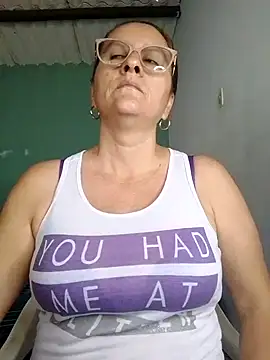 Snapshot of deisy_summers47x chatting on 09-10-25, 12:16 deisy summers47x online show from 09-10-25, 12:16