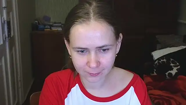 Snapshot of Riley_Roo chatting on 12-06-24, 09:46 Riley Roo online show from 12-06-24, 09:46