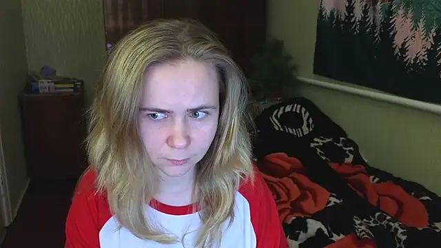 Snapshot of Riley_Roo chatting on 12-22-24, 06:37 Riley Roo online show from 12-22-24, 06:37