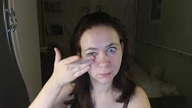 Snapshot of Riley_Roo chatting on 09-26-25, 04:33 Riley Roo online show from 09-26-25, 04:33