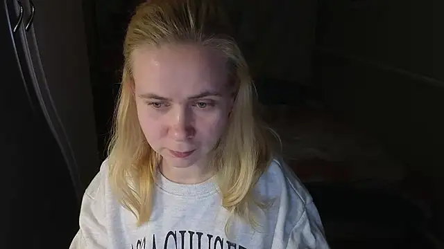 Riley Roo online show from 02-22-26, 05:11