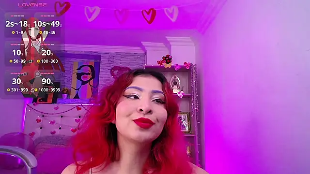 Snapshot of Andrea_Bloomix chatting on 02-26-25, 02:14 Andrea Bloomix online show from 02-26-25, 02:14