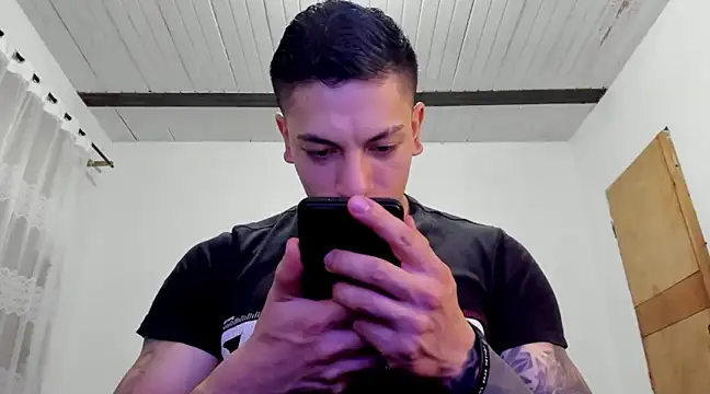 aquiles 51 online show from 12-04-24, 11:35