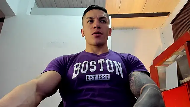 aquiles 51 online show from 10-14-25, 08:20