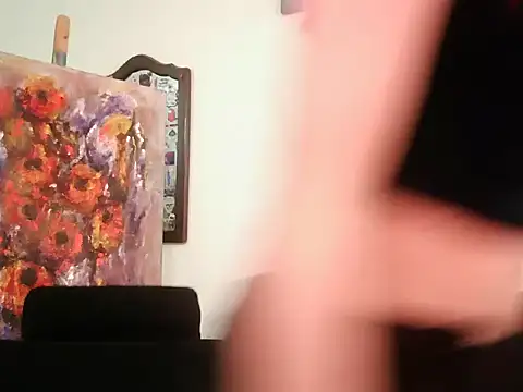 SuzzyyM online show from 09-20-25, 09:38