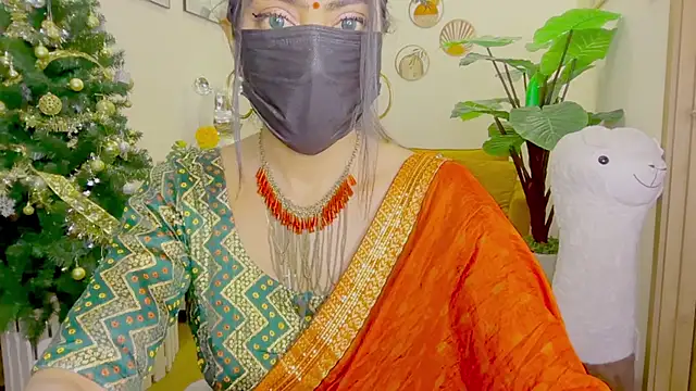 Snapshot of Monalisadon018 chatting on 02-14-26, 07:16 Monalisadon018 online show from 02-14-26, 07:16