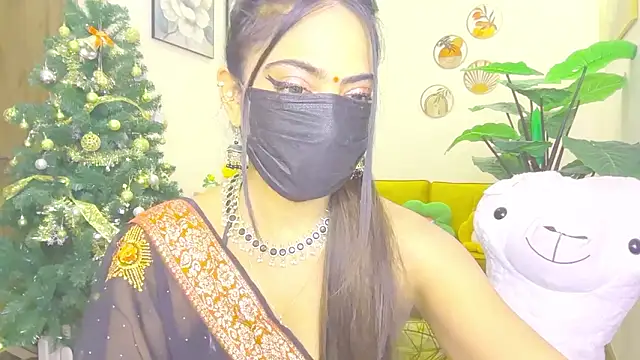 Snapshot of Monalisadon018 chatting on 02-16-26, 02:40 Monalisadon018 online show from 02-16-26, 02:40