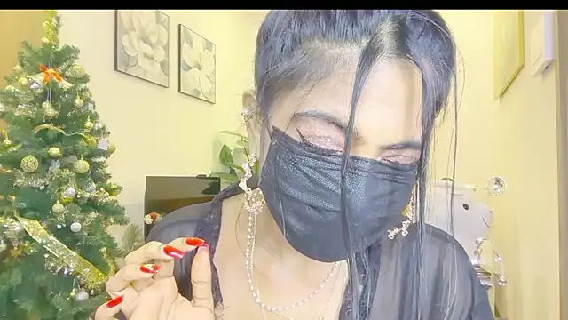 Snapshot of Monalisadon018 chatting on 02-24-26, 08:29 Monalisadon018 online show from 02-24-26, 08:29