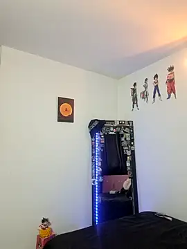 Snapshot of Honey-420- chatting on 10-30-25, 12:23 Honey-420- online show from 10-30-25, 12:23