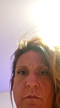 Snapshot of rjeanr4u chatting on 12-16-25, 11:15 rjeanr4u online show from 12-16-25, 11:15