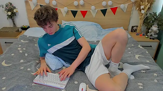 Fandi 777 online show from 02-24-25, 08:17