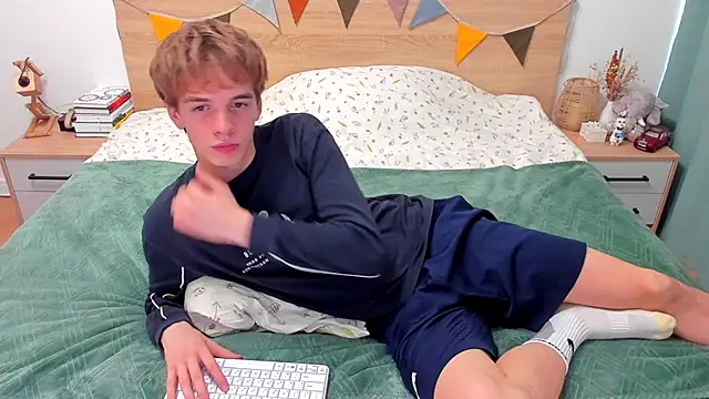 Fandi 777 online show from 09-21-25, 12:40