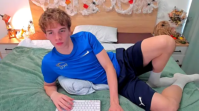 Fandi 777 online show from 10-12-25, 08:35