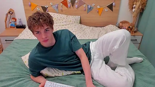 Fandi 777 online show from 02-16-26, 12:01