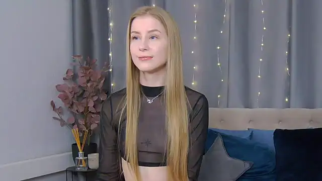 VioletiSwone online show from 02-19-25, 11:38