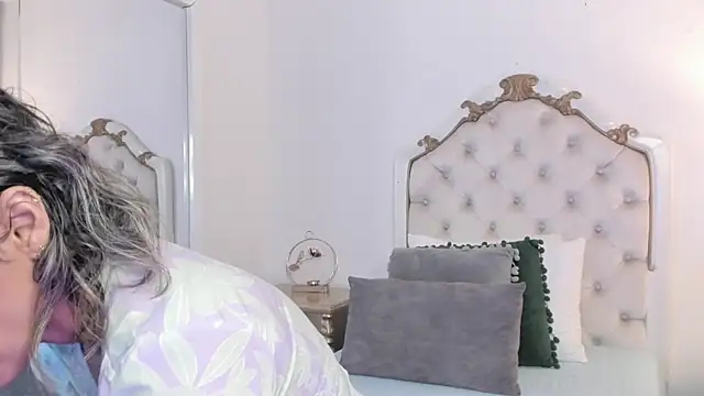 Snapshot of lexa_25_ chatting on 10-20-25, 11:32 lexa 25 online show from 10-20-25, 11:32