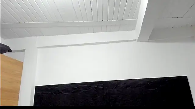 Snapshot of emakross chatting on 09-17-25, 10:55 emakross online show from 09-17-25, 10:55