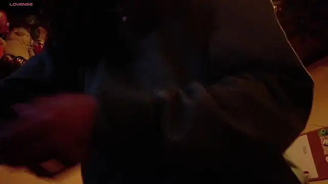 Snapshot of maryberry__ chatting on 10-18-25, 04:59 maryberry   online show from 10-18-25, 04:59