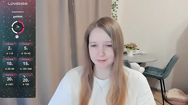 Snapshot of Alyaley chatting on 12-23-25, 09:07 Alyaley online show from 12-23-25, 09:07