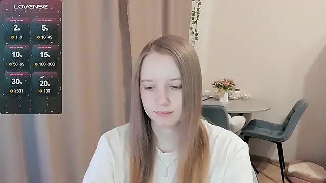 Snapshot of Alyaley chatting on 01-08-26, 10:06 Alyaley online show from 01-08-26, 10:06