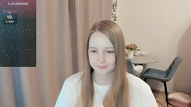 Snapshot of Alyaley chatting on 01-10-26, 10:47 Alyaley online show from 01-10-26, 10:47