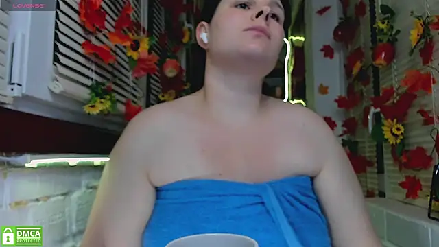 Candys booty online show from 10-11-25, 10:19