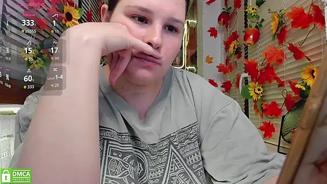 Candys booty online show from 10-19-25, 10:21