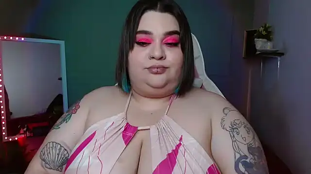 Snapshot of tiffany_laurens chatting on 12-23-24, 08:11 tiffany laurens online show from 12-23-24, 08:11