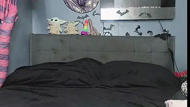 AmazonianMistress online show from 11-19-25, 08:53