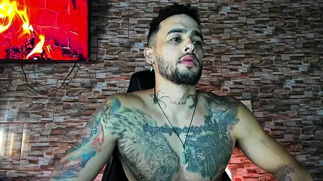 Snapshot of Seth_Owner chatting on 01-18-25, 01:51 Seth Owner online show from 01-18-25, 01:51