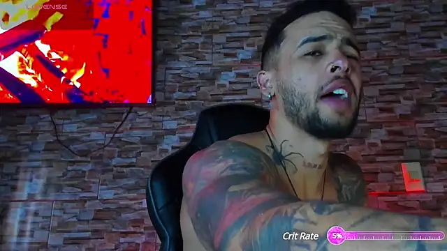 Snapshot of Seth_Owner chatting on 01-21-25, 02:48 Seth Owner online show from 01-21-25, 02:48