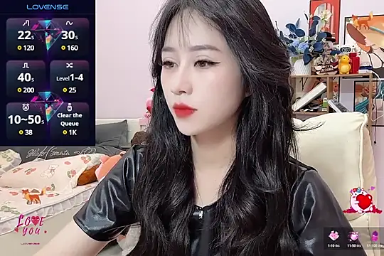  LLisa  online show from 01-06-25, 05:59