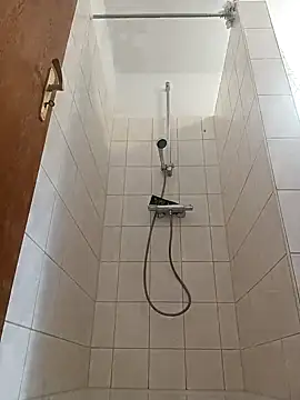 Heidemensch online show from 04-06-26, 01:12