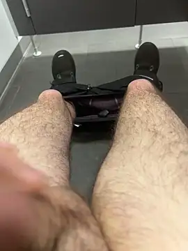 Drummer112 online show from 11-03-25, 02:29